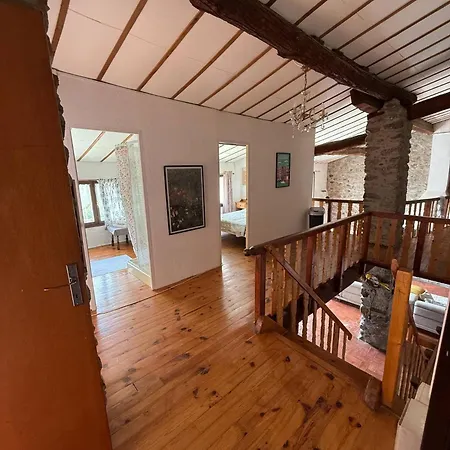 Сasa de vacaciones Wood - Sleeps10 - Skiing - Thermal Baths